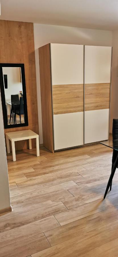 Casa Grzina Ξενοδοχείο Ρόβινι Εξωτερικό φωτογραφία